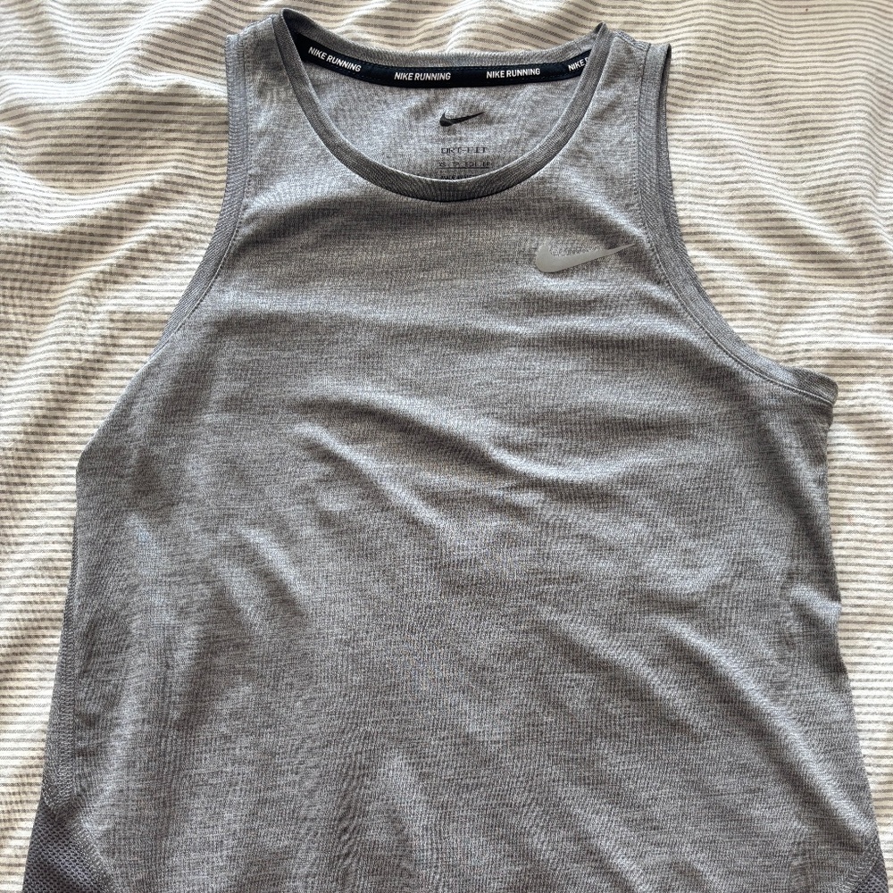 Nike dry fit grey running tank